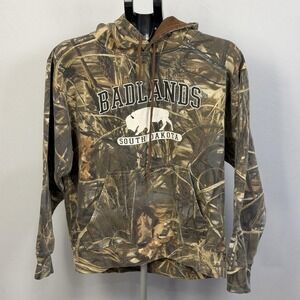 Artisans Hoodie Mens Medium Camo Badlands South Dakota Fleece Sweatshirt Graphic